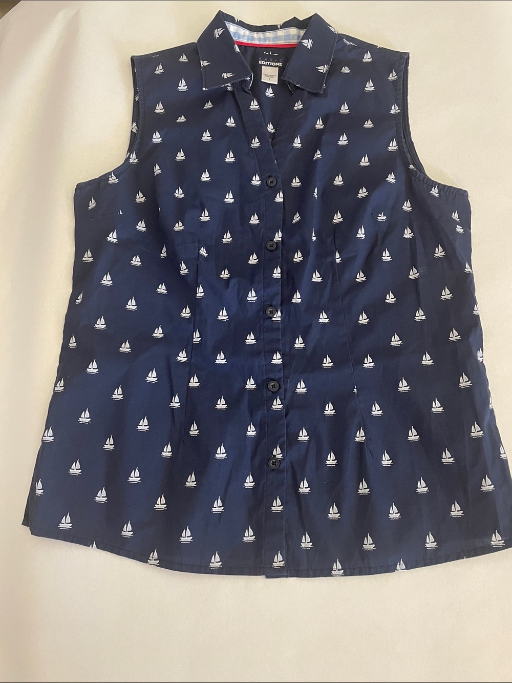 Basic Editions Navy Sailboat Print Sleeveless Button-Up Blouse